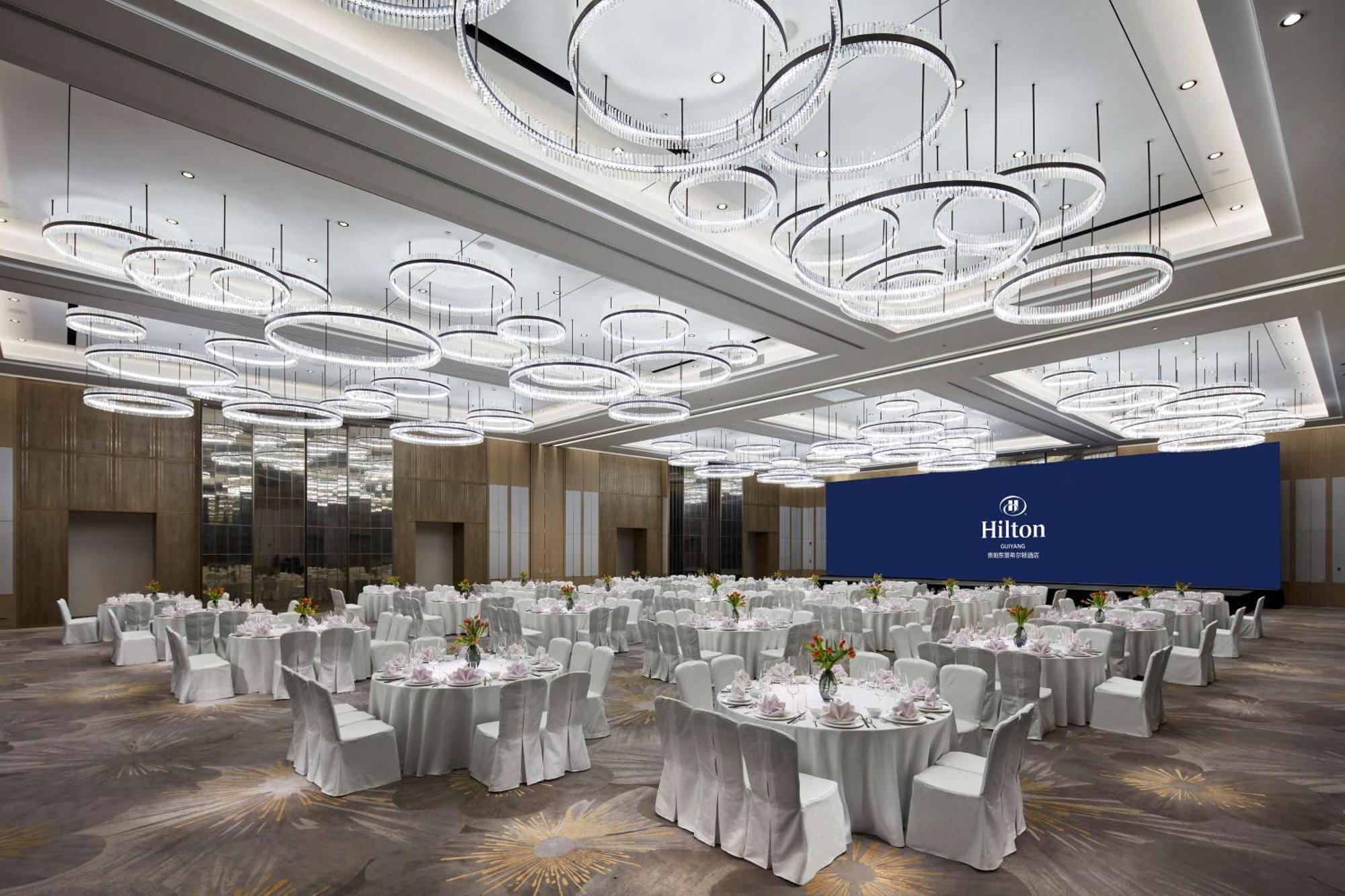 Hilton Guiyang Hotel Гуейян Екстериор снимка